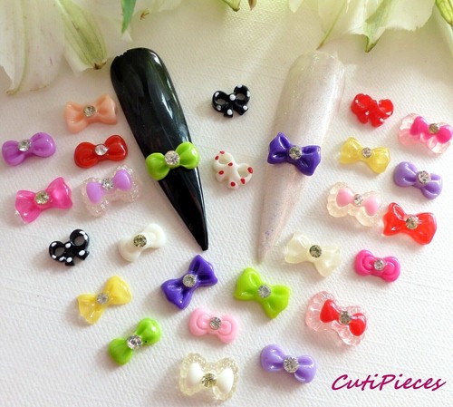 Nail art rhinestone bows - art,