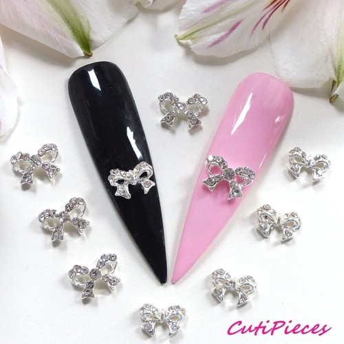 Nail art silver - 3d,